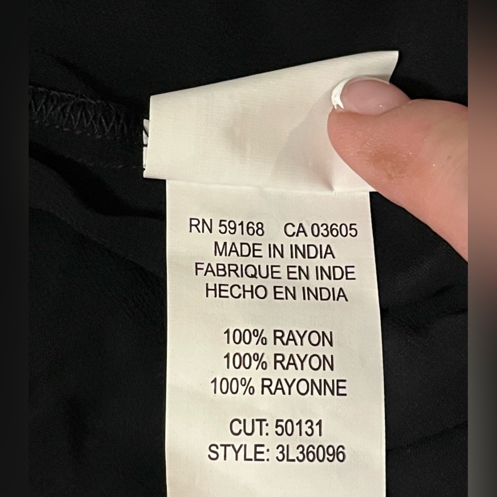 Karen Kane Embellished Black Sheer V Neck Top, size Large - Picture 6 of 9